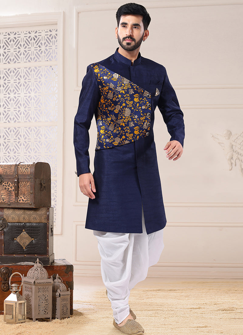 Exclusive ethnic wear deals