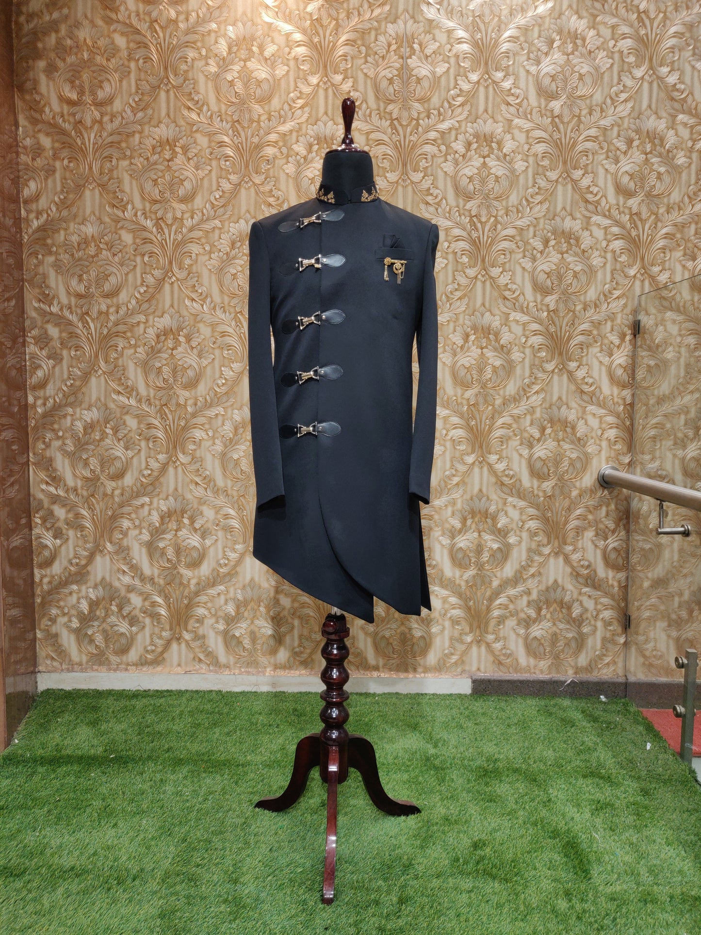 Designer Indo-Western Kedia Pattern With Hooks