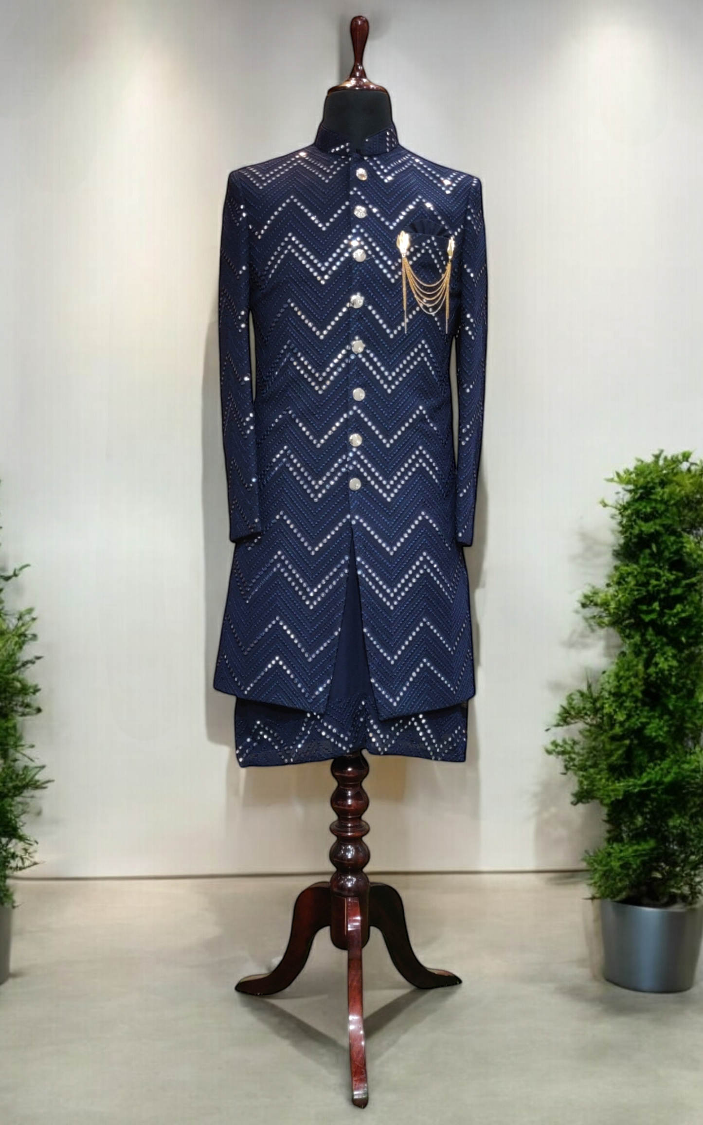 Designer Indo-Western Mirror Embroidery Pattern