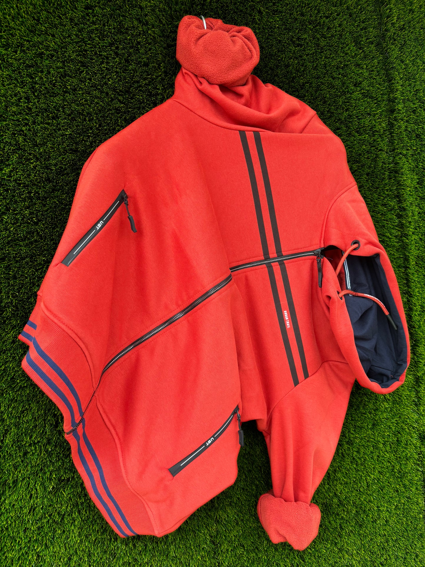 HOODED NECK WITH ZIPPER RED SWEATSHIRT